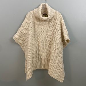 Carraig Donn 100% Merino Wool Cowl-neck Cream Patchwork Poncho. NWT